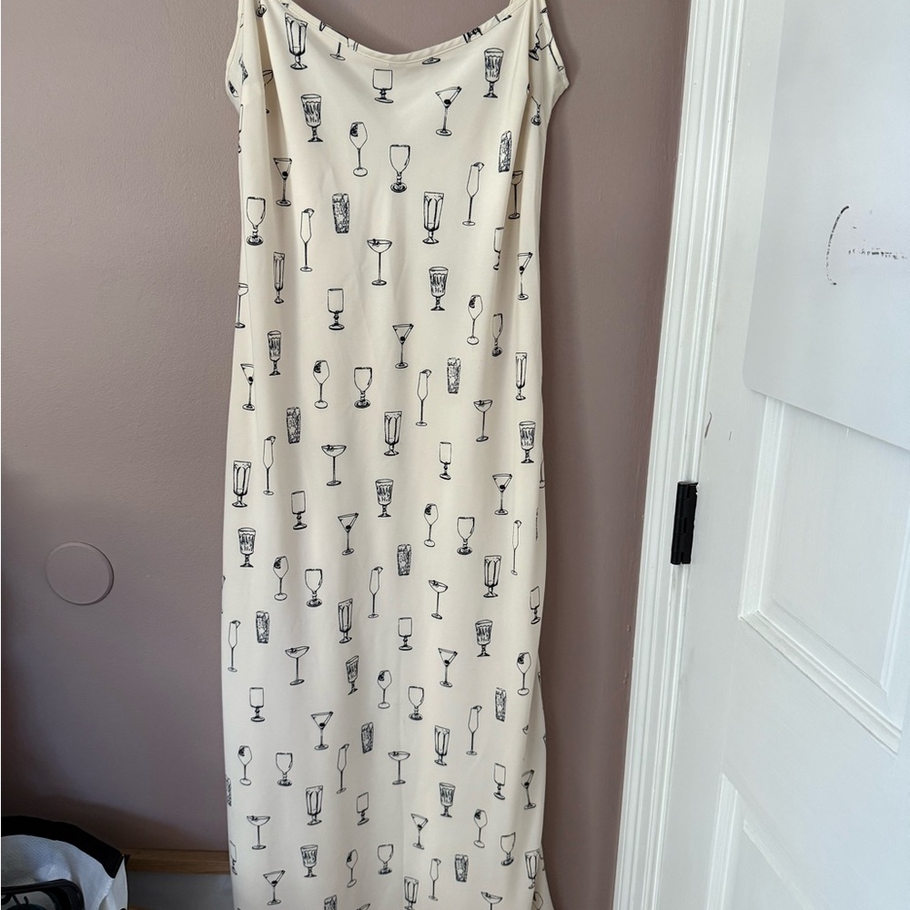 Abercrombie & Fitch Cream Maxi Dress with Black Drink Pattern